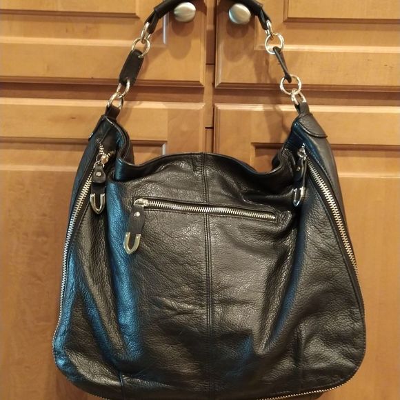 Charles David Large Leather Hobo Bag EUC - Picture 3 of 9